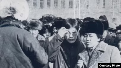 外蒙古为何“全民反华”：正常人80年前都给杀干净了！