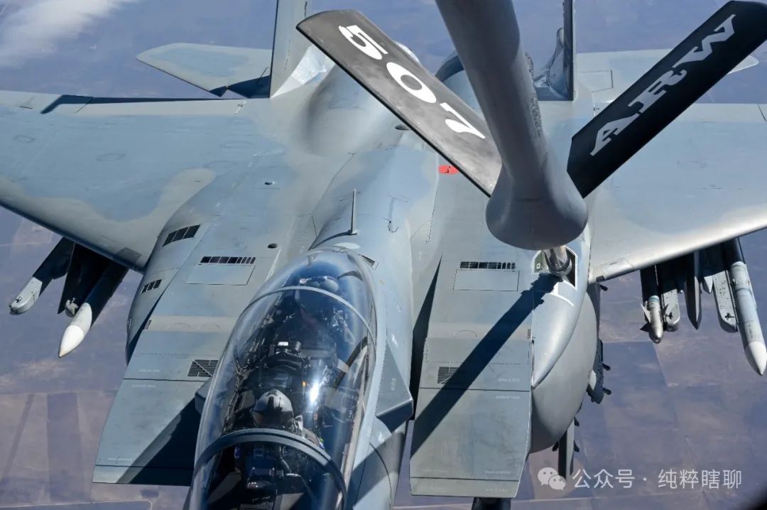 F-15鹰系列战斗机，美空军的骨干力量，重型战斗机的扛鼎之作